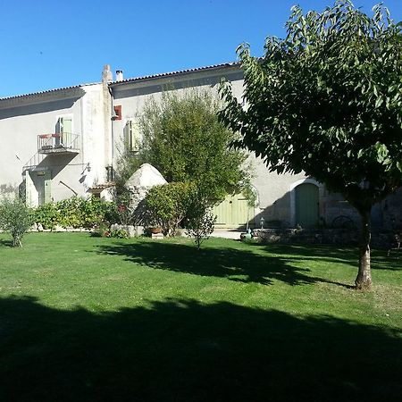 Vila Grange Voutee Avec Jardin Mane  Exteriér fotografie