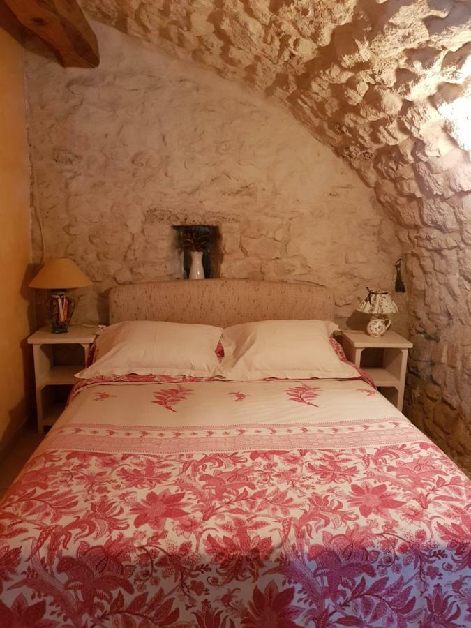 Vila Grange Voutee Avec Jardin Mane  Exteriér fotografie
